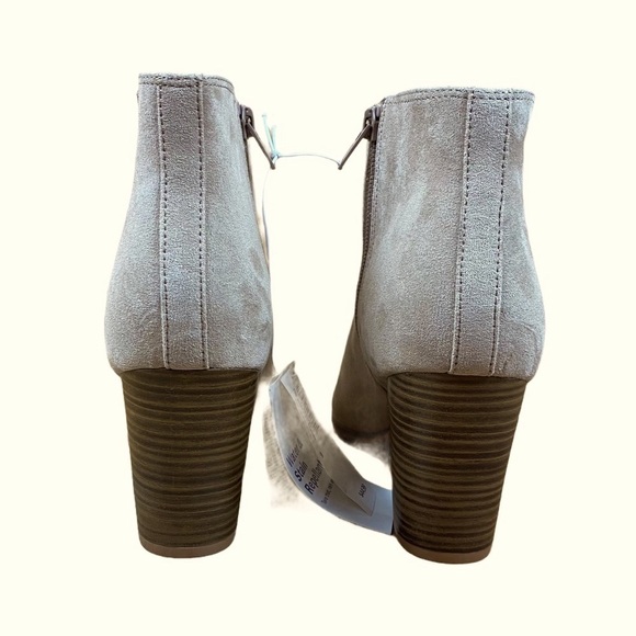 New Old Navy Size 9 Faux-Suede Chunky Block High-Heel Booties for Women Chic - Picture 2 of 9